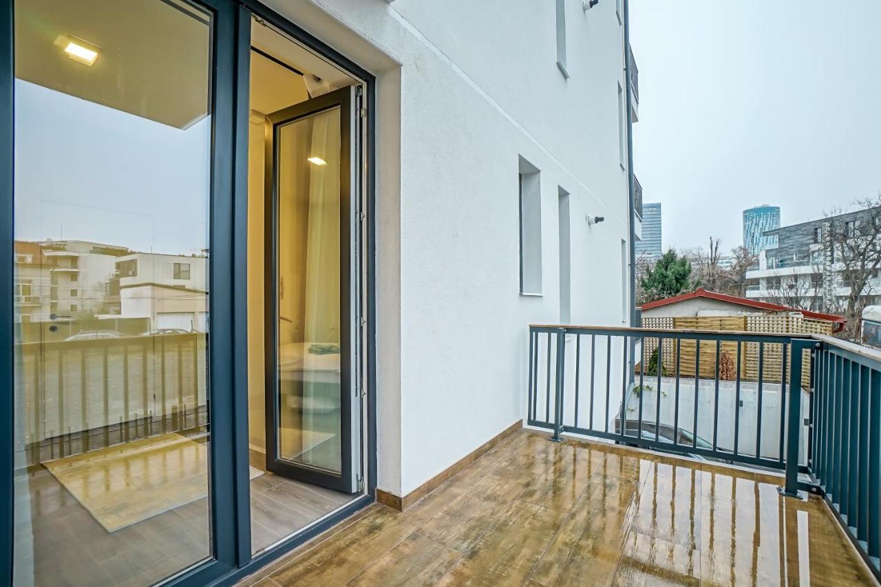Bright Apartments Moments Away From Herastrau Park, Mall And Metro Bucharest Luaran gambar