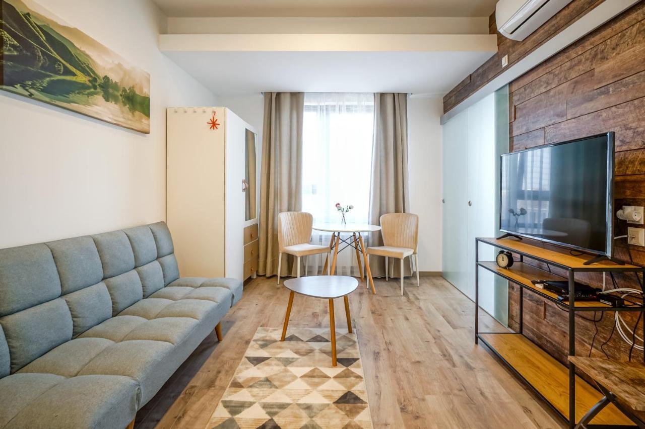 Bright Apartments Moments Away From Herastrau Park, Mall And Metro Bucharest Luaran gambar